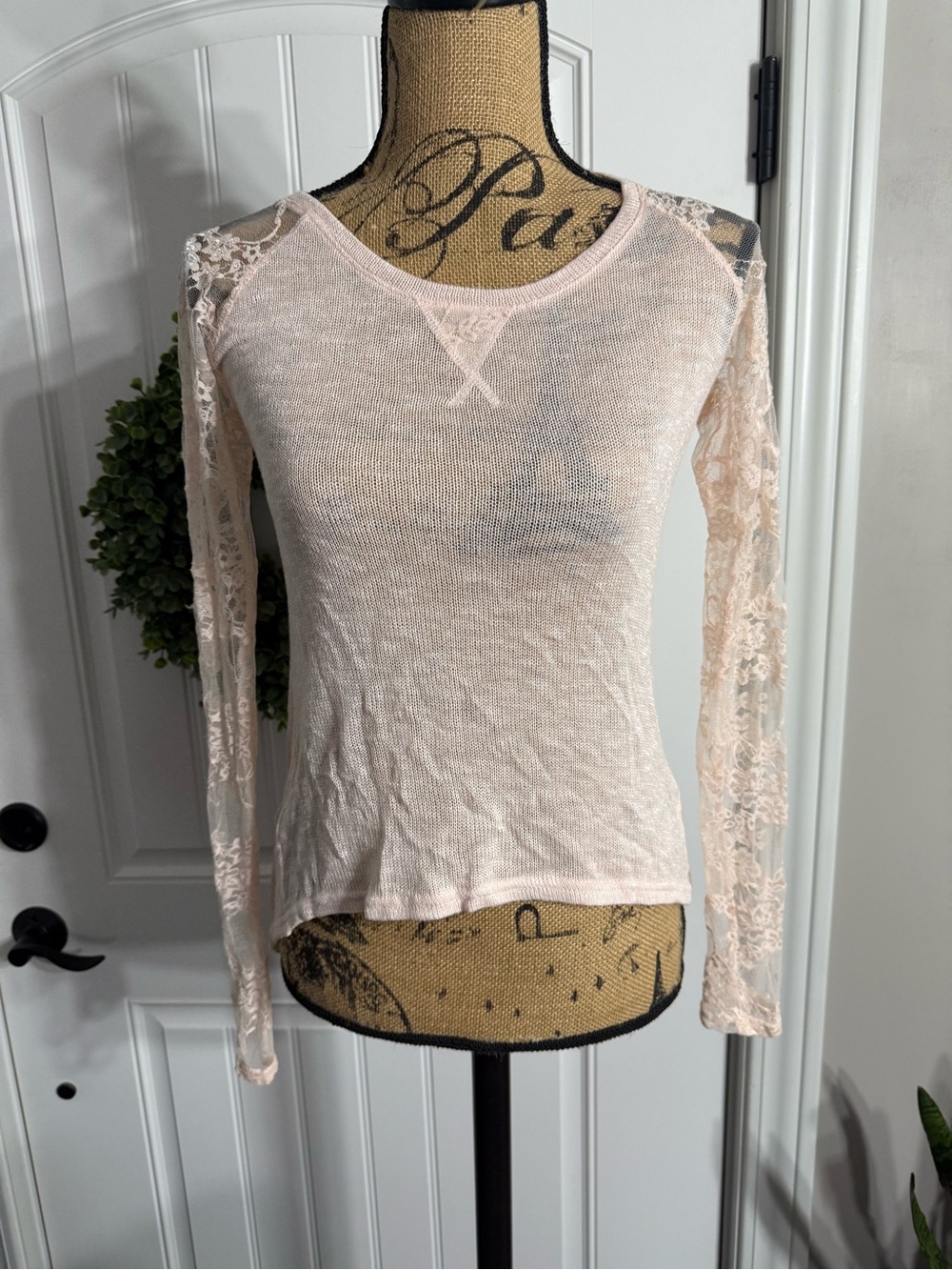Candie's Pale Blush Lace-Sleeve Long Sleeve Top